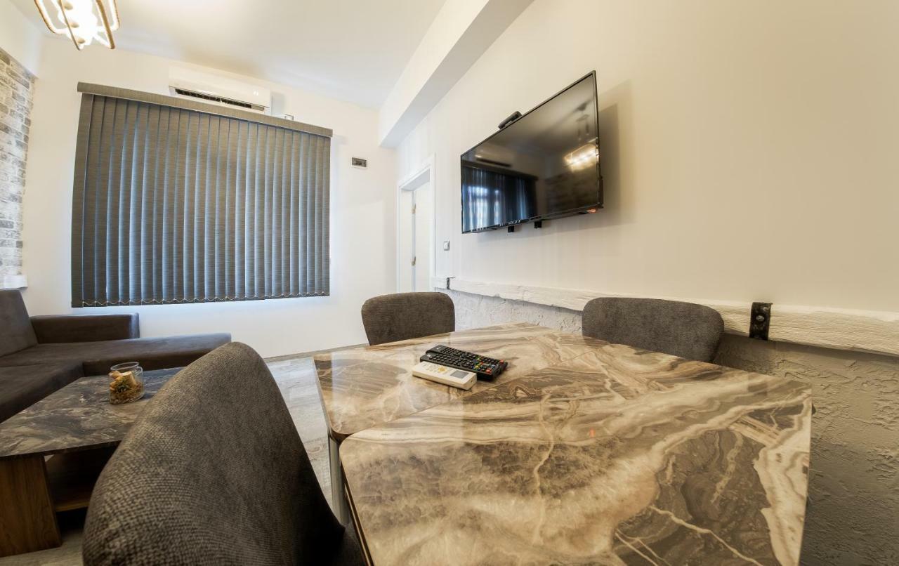 Sofia Downtown Life Apartment Exterior photo